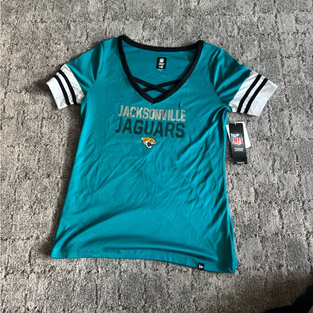 Woman’s Jacksonville Jaguars Shirt Small